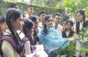 शिक्षक दिवस : कल जिले के दो शिक्षकों को राज्यपाल के हाथों मिलेगा राज्य स्तरीय शिक्षक सम्मान