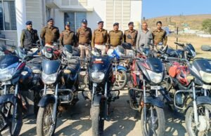 कुण्डीपुरा पुलिस ने किया मोटर साईकल चोर गिरोह का खुलासा….03 आरोपी गिरफ्तार,21 मोटर साइकिल बरामद