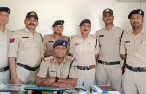 पत्नि के साथ पति करता था मारपीट…पत्नि ने जमाई व एक अन्य आरोपी के साथ मिलकर पति को उतरवाया मौत के घाट,पुलिस ने किया गिरफ्तार