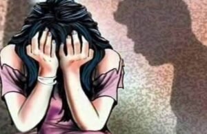 अतिथि शिक्षक की काली करतूत…पढ़ाई के बहाने नाबालिग छात्रा को घर बुलाकर की छेड़खानी,पुलिस ने गिरफ्तार कर भेजा जेल