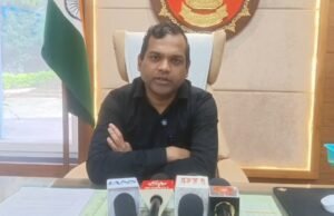 कलेक्टर का एक्शन : दूषित पेयजल से रजोला में बीमारी फैलने पर पी.एच.ई. की लापरवाह उपयंत्री निलंबित…सहायक यंत्री को नोटिस जारी