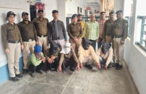 जीआरपी पुलिस छिंदवाड़ा की बड़ी सफलता : चलित ट्रेनों में चोरी करने वाला संगठित गिरोह आया गिरफ्त में..05 आरोपी गिरफ्तार,01 फरार