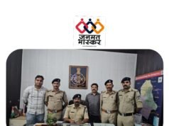 छिन्दवाड़ा : कोतवाली पुलिस की कार्रवाई….निर्माणाधीन बिल्डिंग से बिजली फिटिंग के कॉपर वायर चोरी करने वाले दो आरोपियों को किया गिरफ्तार,चोरी गए 17 बंडल तार एवं स्कूटी जप्त
